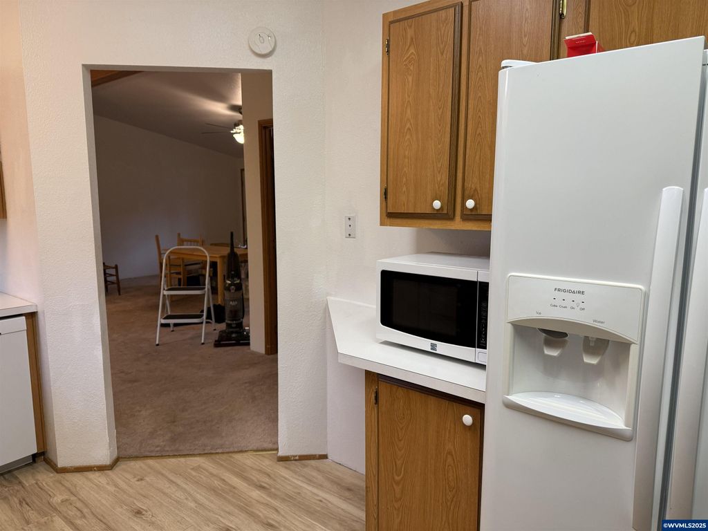 Image 18 of property listing at 1533 Fern Ridge (#20) Rd SE 20, Stayton, OR 97383