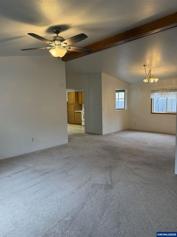 Image 29 of property listing at 1533 Fern Ridge (#20) Rd SE 20, Stayton, OR 97383