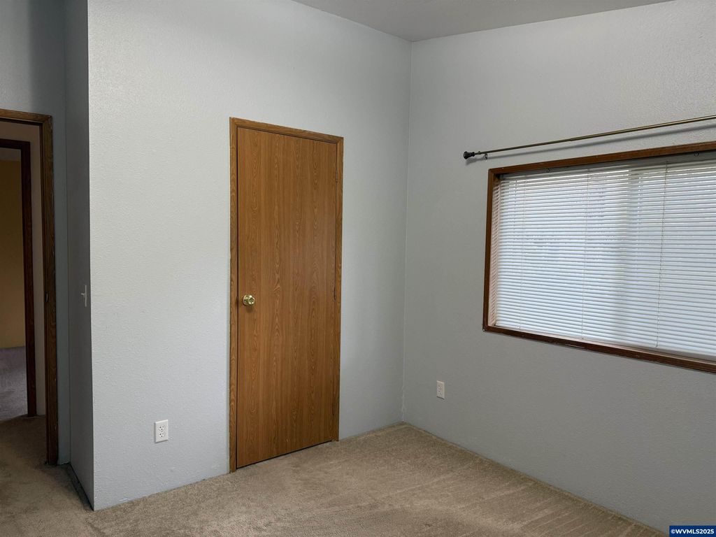 Image 35 of property listing at 1533 Fern Ridge (#20) Rd SE 20, Stayton, OR 97383