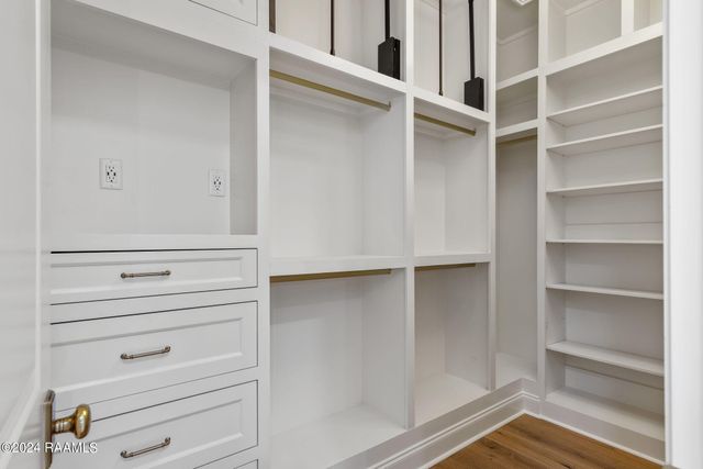 303 Ivy Cottage Drive, Youngsville, LA 70592