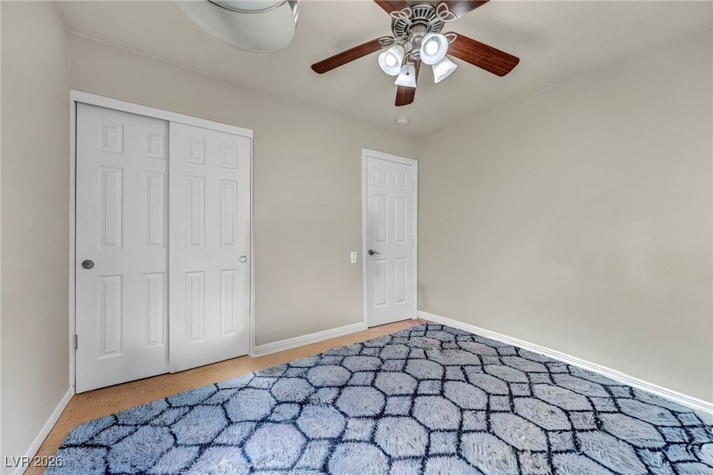 Image 20 of property listing at 8825 Traveling Breeze Avenue 102, Las Vegas, NV 89178