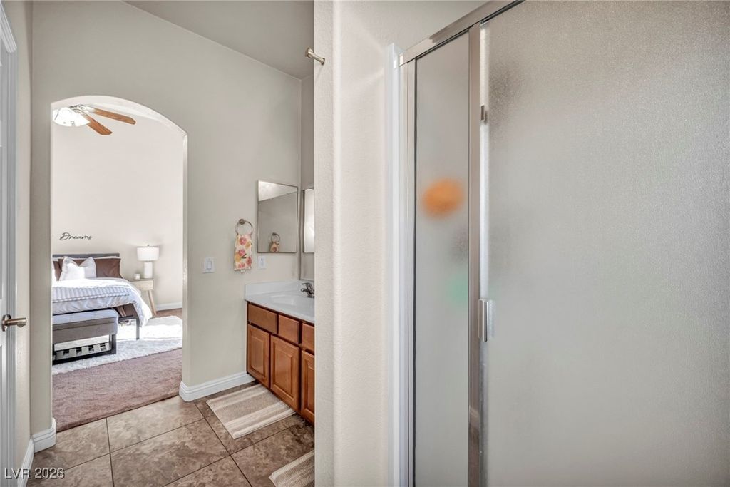 Image 25 of property listing at 8825 Traveling Breeze Avenue 102, Las Vegas, NV 89178