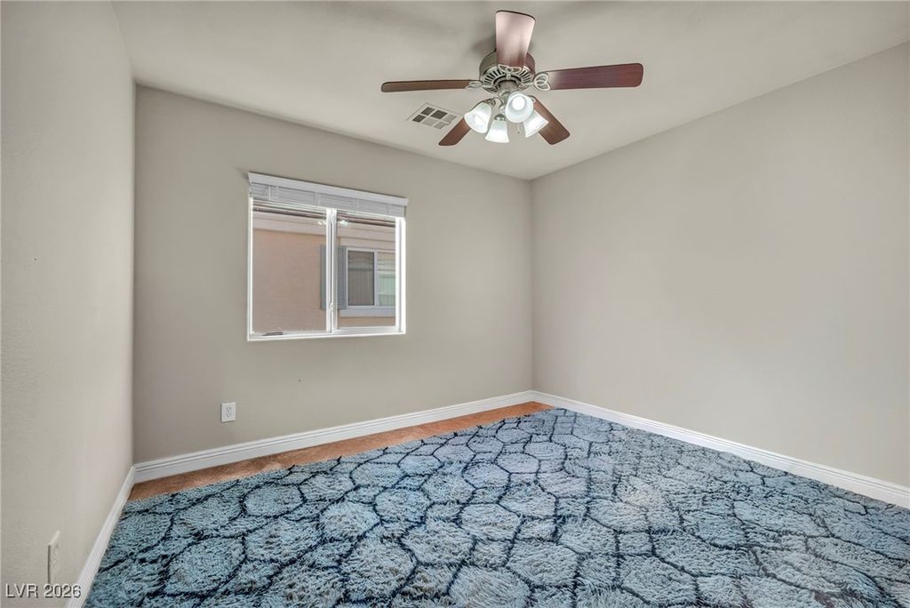 Image 7 of property listing at 8825 Traveling Breeze Avenue 102, Las Vegas, NV 89178