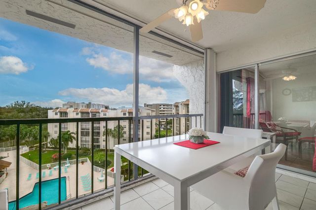 3930 Inverrary Boulevard 703-d, Lauderhill, FL 33319