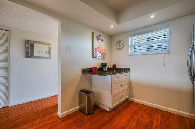 3930 Inverrary Boulevard 703-d, Lauderhill, FL 33319