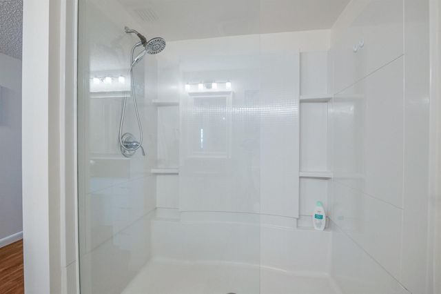 3930 Inverrary Boulevard 703-d, Lauderhill, FL 33319