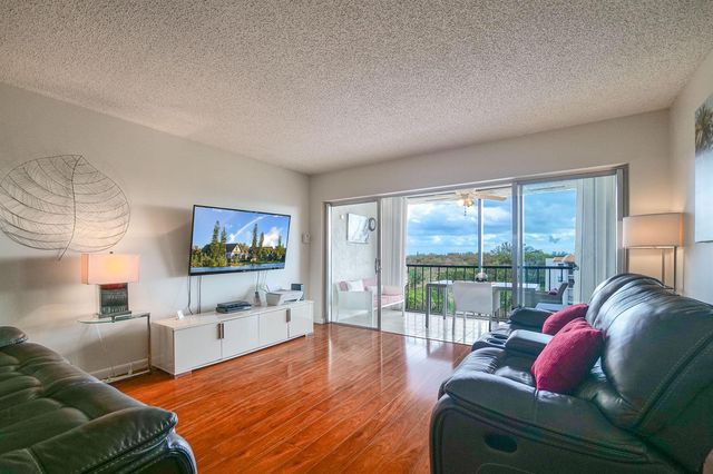 3930 Inverrary Boulevard 703-d, Lauderhill, FL 33319