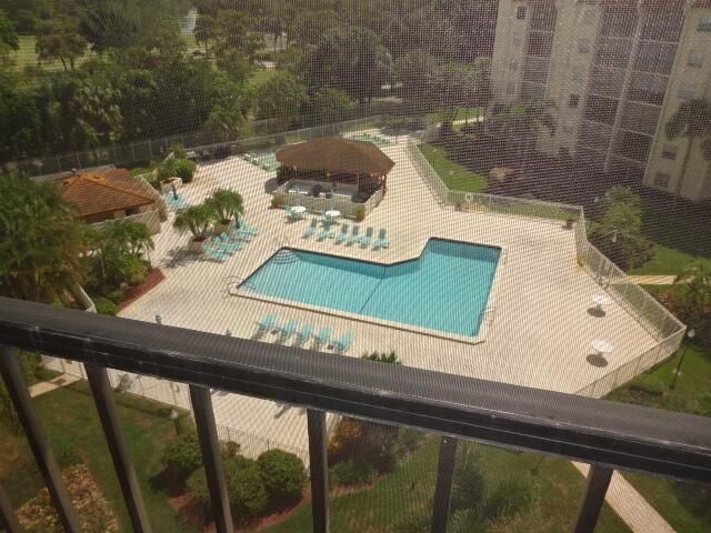 3930 Inverrary Boulevard 703-d, Lauderhill, FL 33319