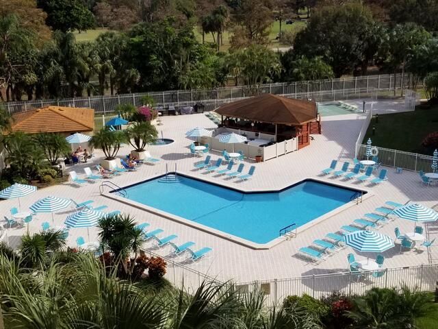 3930 Inverrary Boulevard 703-d, Lauderhill, FL 33319