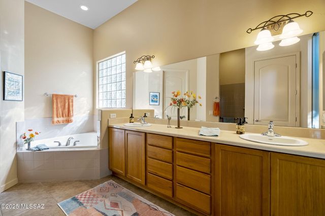 116 Powell Court, Tubac, AZ 85646