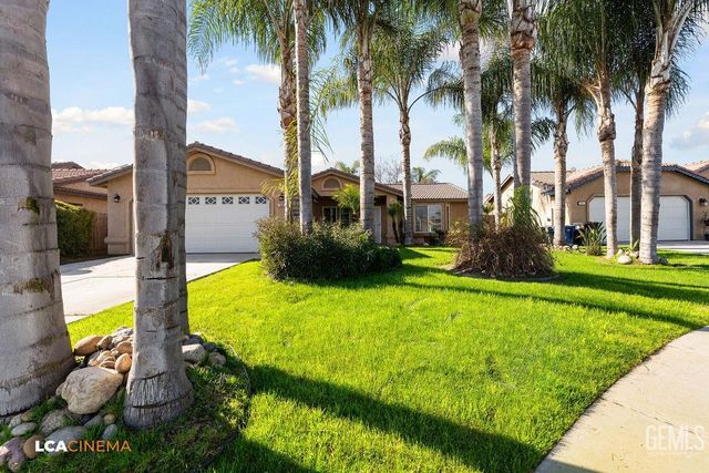 805 Price Street, Mc Farland, CA 93250