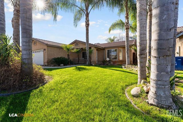 805 Price Street, Mc Farland, CA 93250