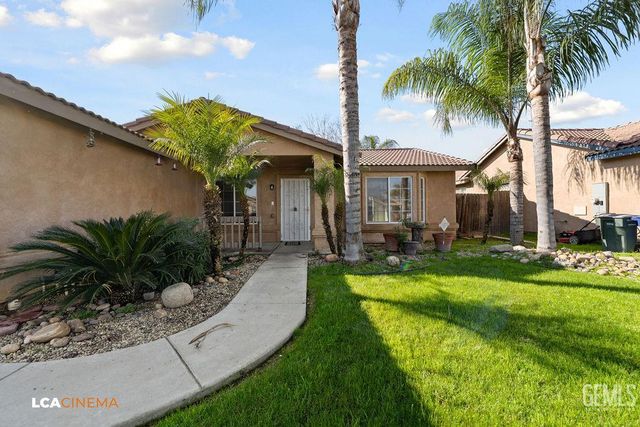 805 Price Street, Mc Farland, CA 93250