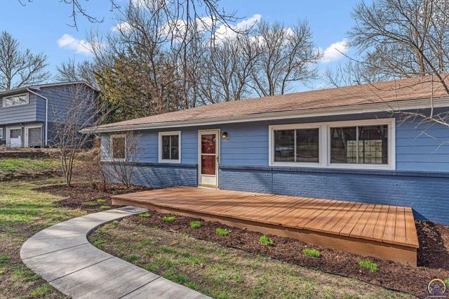 3501 SE Park Lane CT, Topeka, KS 66605