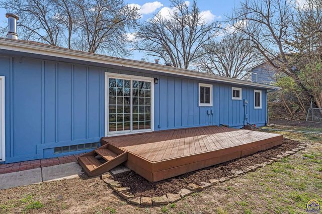 3501 SE Park Lane CT, Topeka, KS 66605