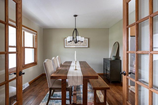 1966 SKY RANCH AVENUE, Oshkosh, WI 54904