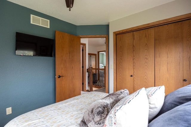 1966 SKY RANCH AVENUE, Oshkosh, WI 54904