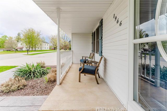 1966 SKY RANCH AVENUE, Oshkosh, WI 54904