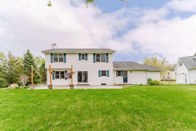 1966 SKY RANCH AVENUE, Oshkosh, WI 54904