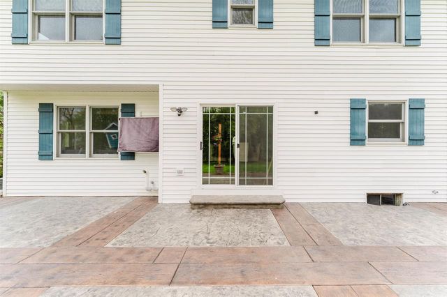 1966 SKY RANCH AVENUE, Oshkosh, WI 54904