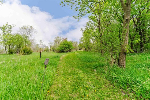 1966 SKY RANCH AVENUE, Oshkosh, WI 54904