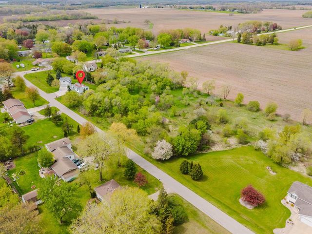 1966 SKY RANCH AVENUE, Oshkosh, WI 54904