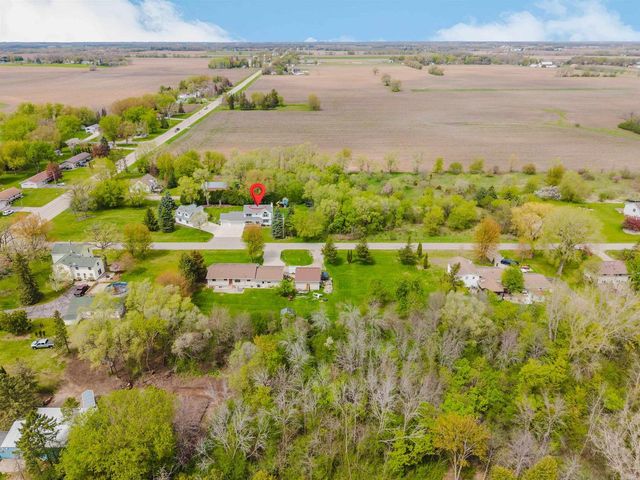 1966 SKY RANCH AVENUE, Oshkosh, WI 54904