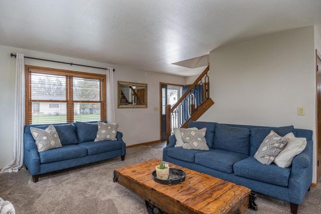 1966 SKY RANCH AVENUE, Oshkosh, WI 54904