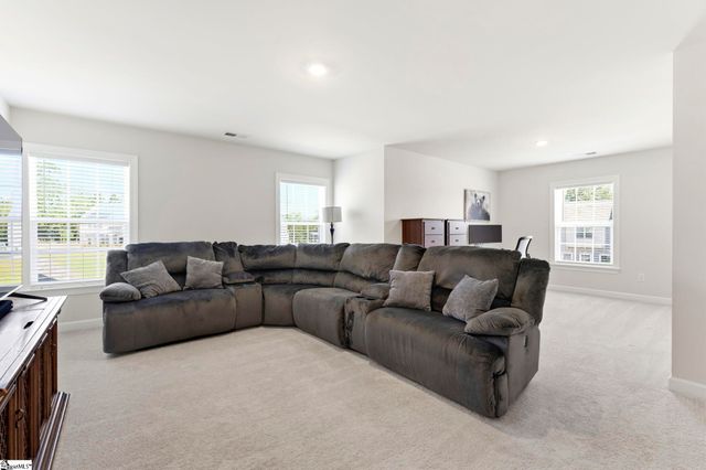 208 Isleview Place, Greer, SC 29651