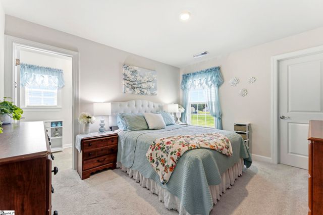 208 Isleview Place, Greer, SC 29651
