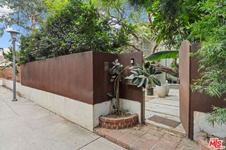 132 Vista Place, Venice, CA 90291