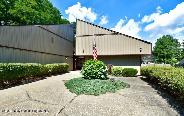 109 Knollwood Terrace, Albany, NY 12203