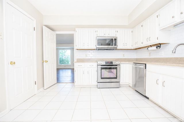 123 Hartin Drive, Evansville, IN 47711