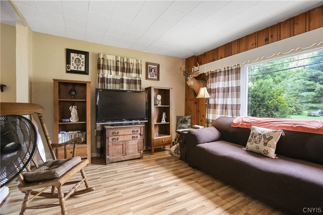 7400 Cherry Street, Pompey, NY 13138