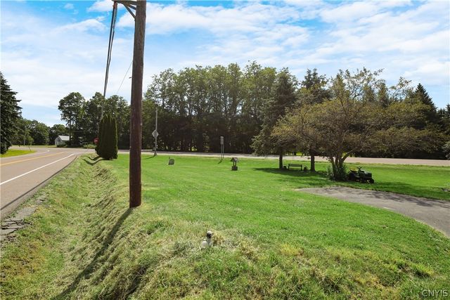 7400 Cherry Street, Pompey, NY 13138