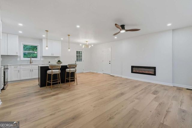 773 Sheppard Cove, Stone Mountain, GA 30083