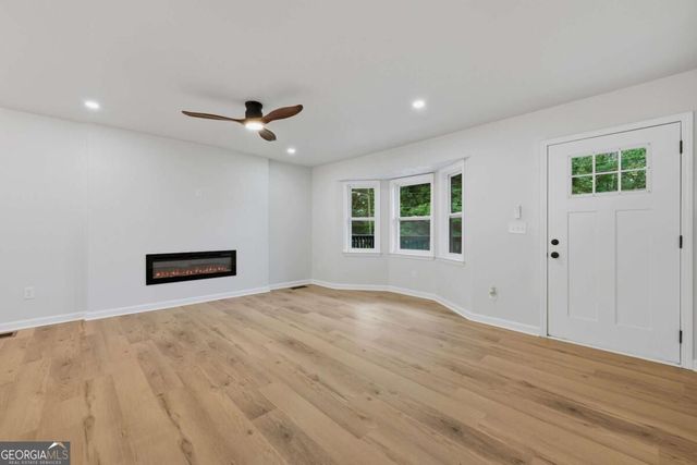 773 Sheppard Cove, Stone Mountain, GA 30083