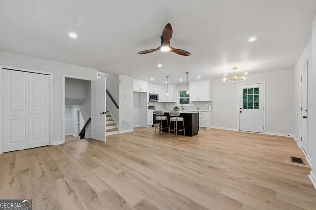 773 Sheppard Cove, Stone Mountain, GA 30083