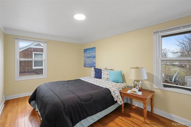 11557 Rossiter Street, Detroit, MI 48224