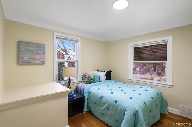 11557 Rossiter Street, Detroit, MI 48224