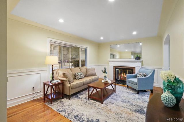 11557 Rossiter Street, Detroit, MI 48224