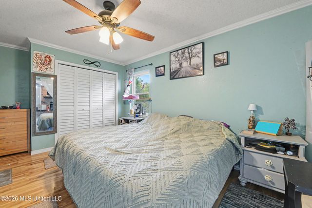 2215 Popps Ferry Road, Biloxi, MS 39532