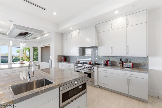5128 SCENIC RIDGE Drive, Las Vegas, NV 89148
