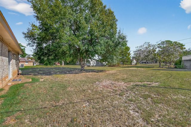 408 Mahan Street, Wharton, TX 77488