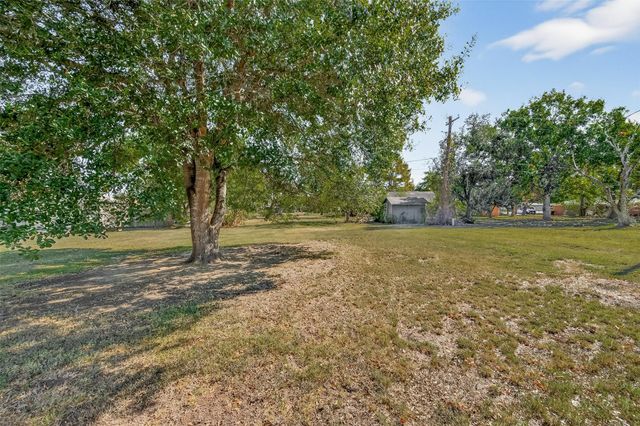 408 Mahan Street, Wharton, TX 77488