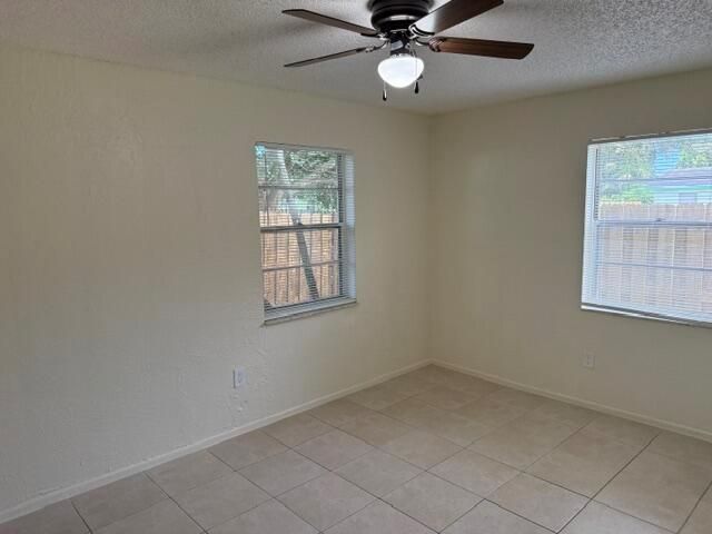 4911 Gulfstream Road, Lake Worth, FL 33460