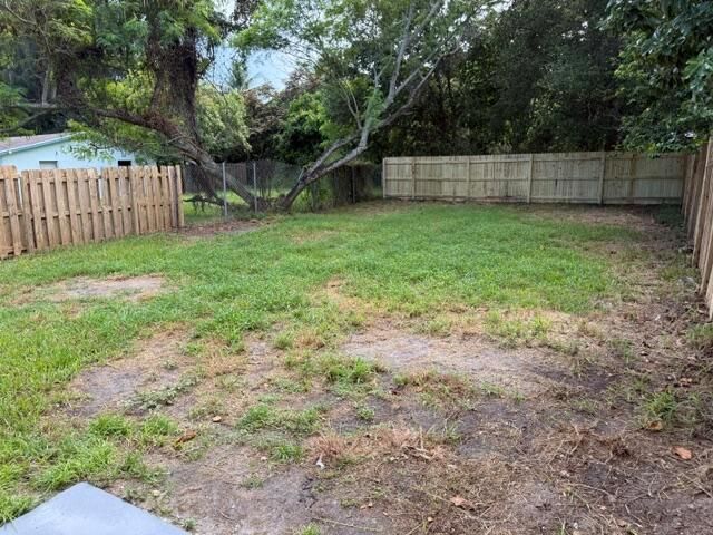 4911 Gulfstream Road, Lake Worth, FL 33460
