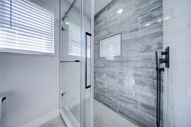 2851 SWEETSPIRE CIRCLE, Kissimmee, FL 34746