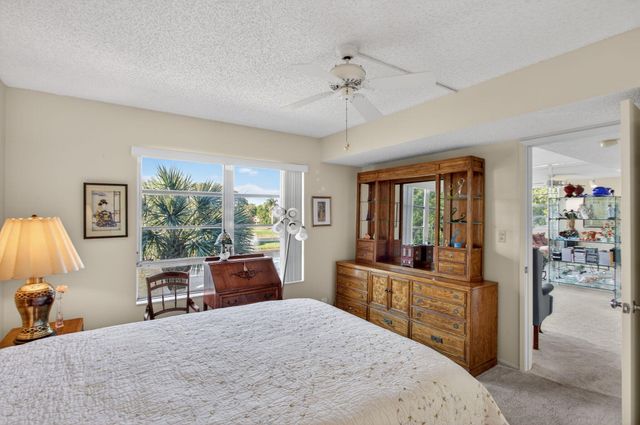 4091 Cypress Reach Court 302, Pompano Beach, FL 33069