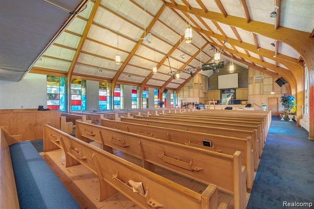 3202 Flushing Road, Flint, MI 48504